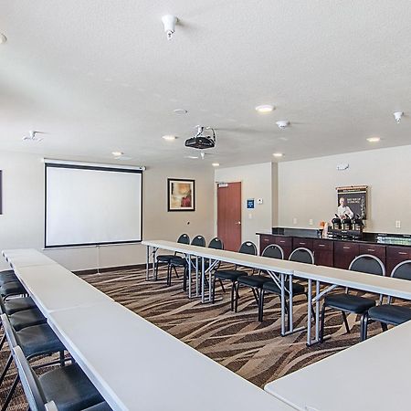 Cobblestone Inn & Suites - Guernsey Zewnętrze zdjęcie